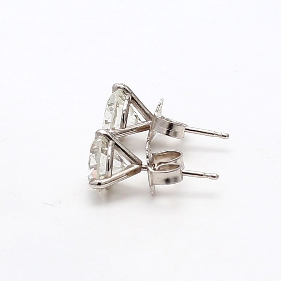 3.04 Carat Round Brilliant H I1 Diamond 14 Karat White Gold Stud Earrings