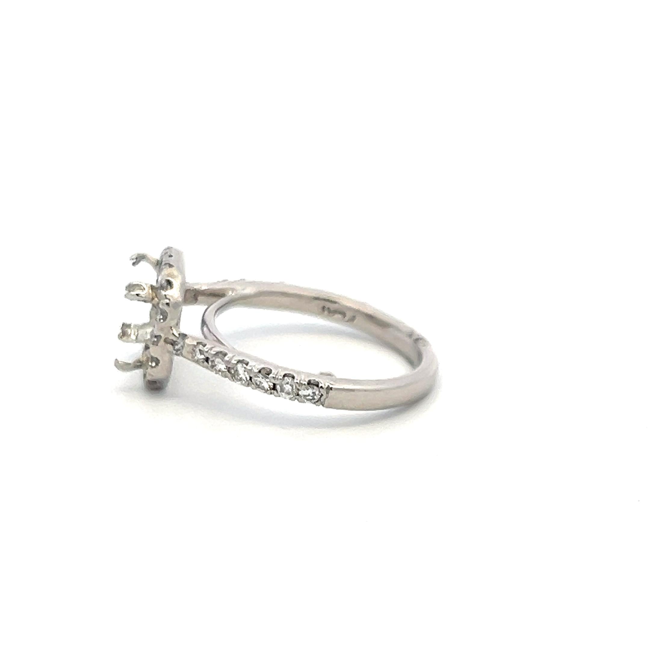 0.60ct Round Brilliant Diamond Semi-Mount Ring in Platinum Hold 2.50 CT Stone