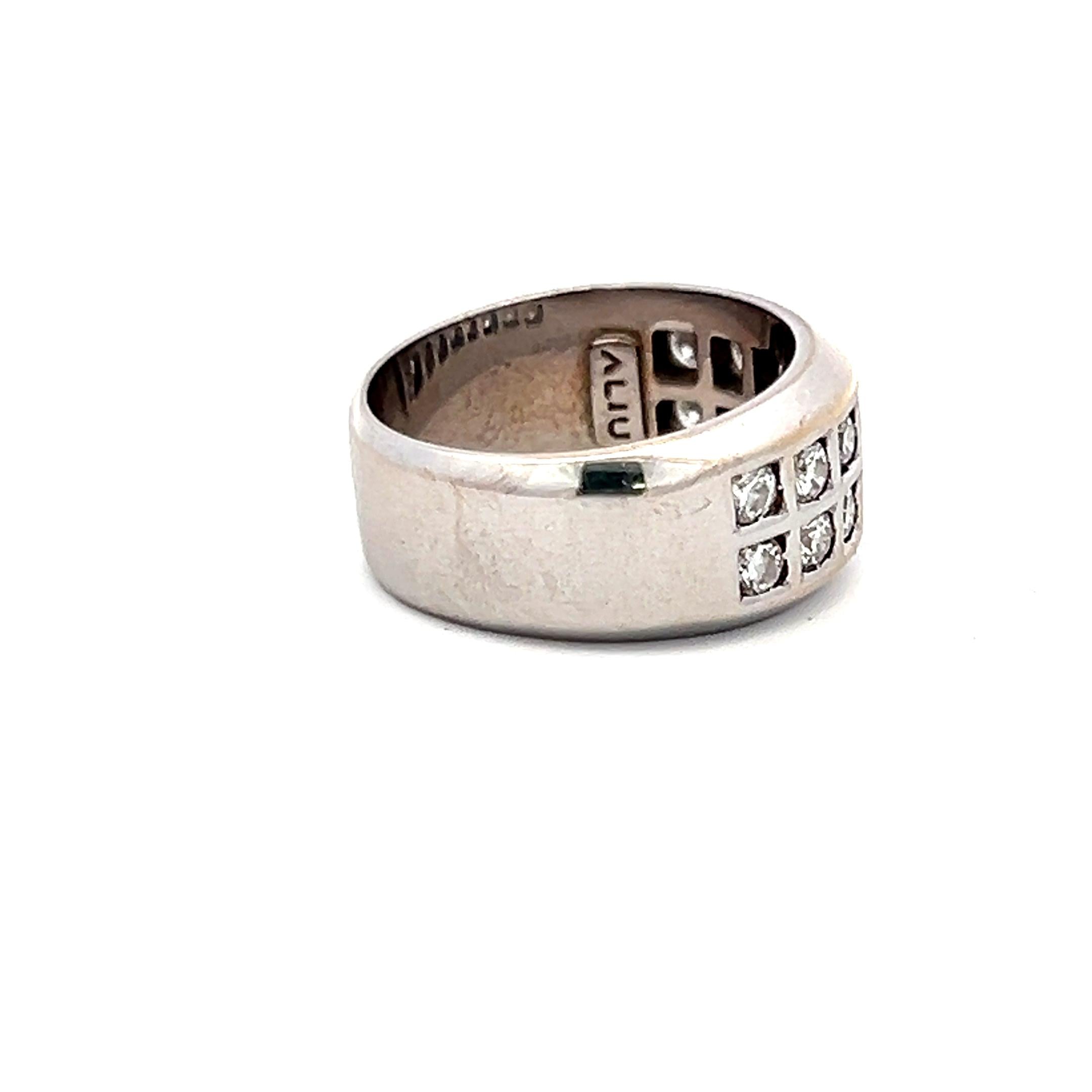 1.00 Carat Round Brilliant G VS1 Diamond 18 Karat White Gold Band Ring