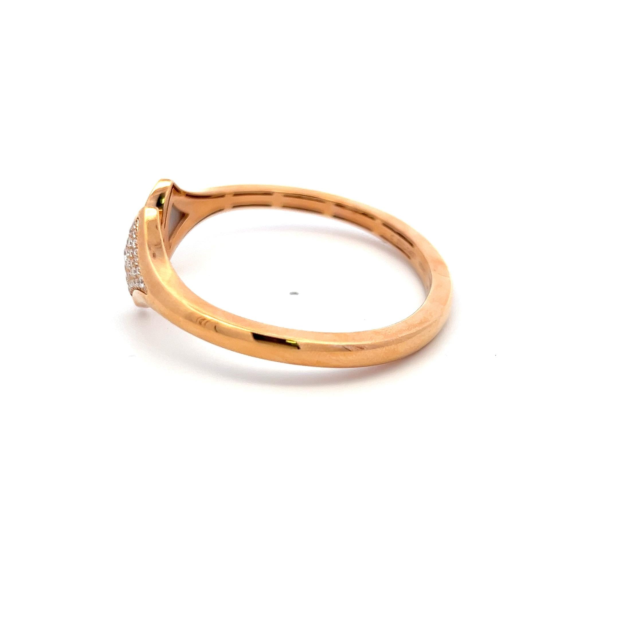 Bvlgari 0.16 Carat Round Brilliant Diamond 18 Karat Rose Gold Cuff Bracelet