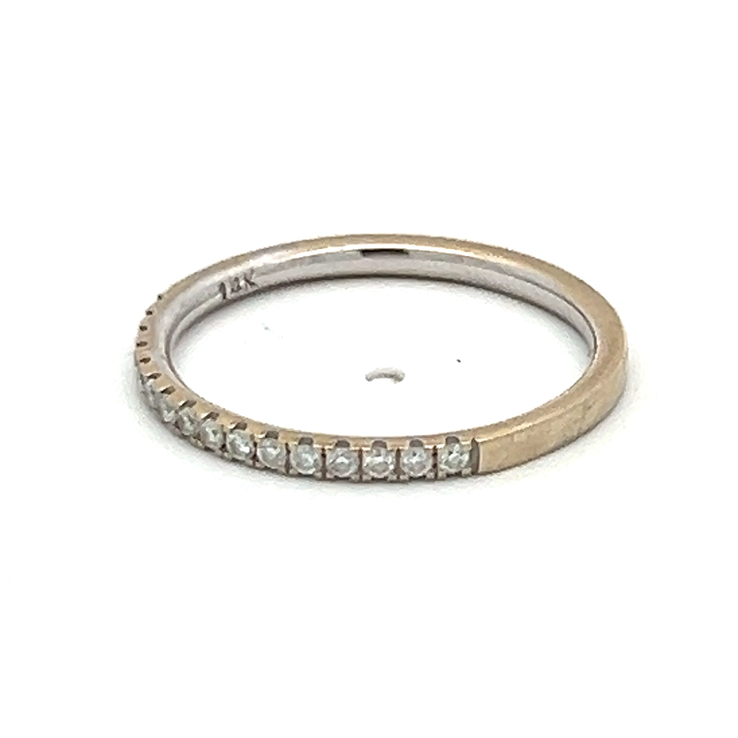 0.12 Carat Round Brilliant I VS2 Diamond 14 Karat White Gold Wedding Band Ring