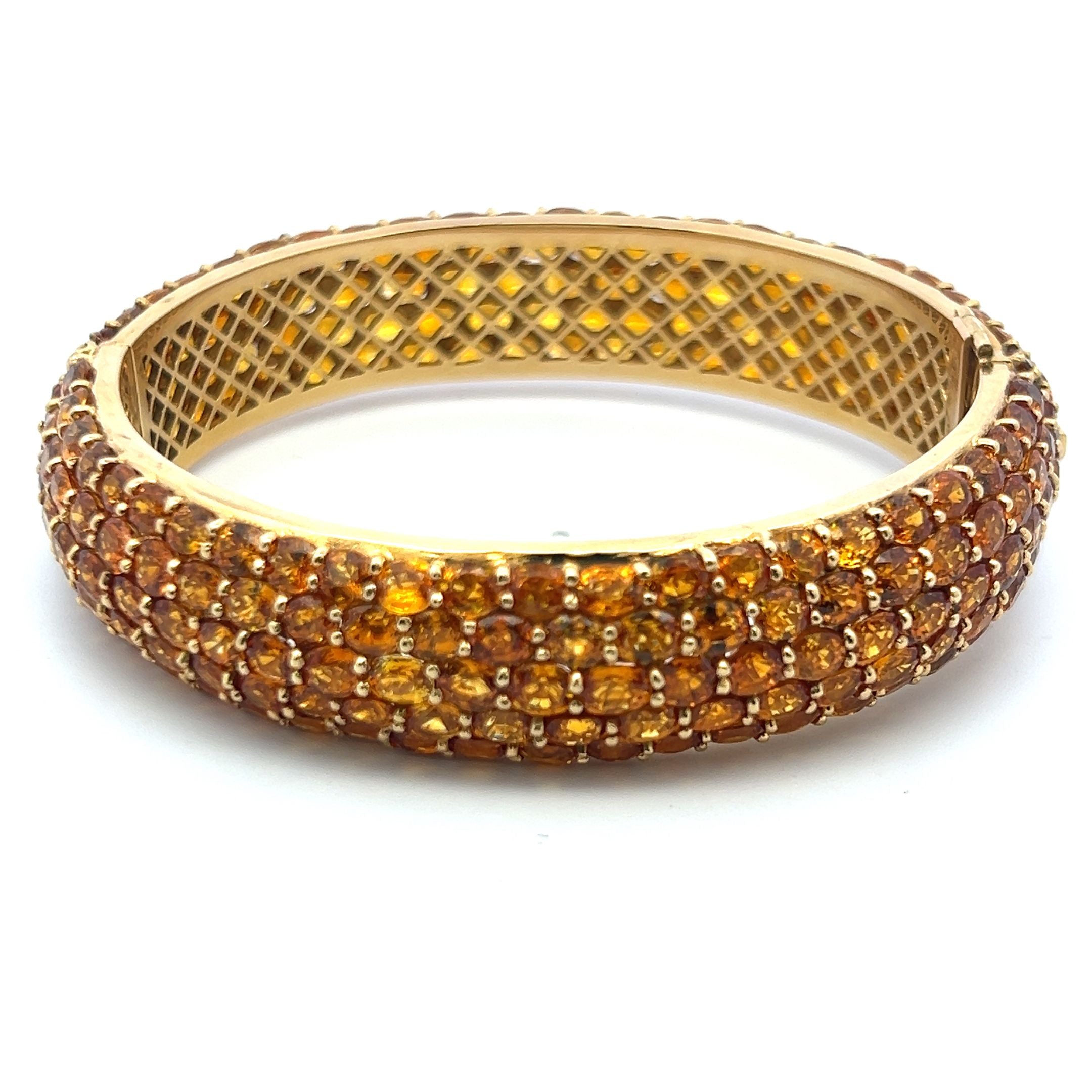 60.00 Carat Oval Shape Yellow Sapphire 18 Karat Yellow Gold Bangle Bracelet