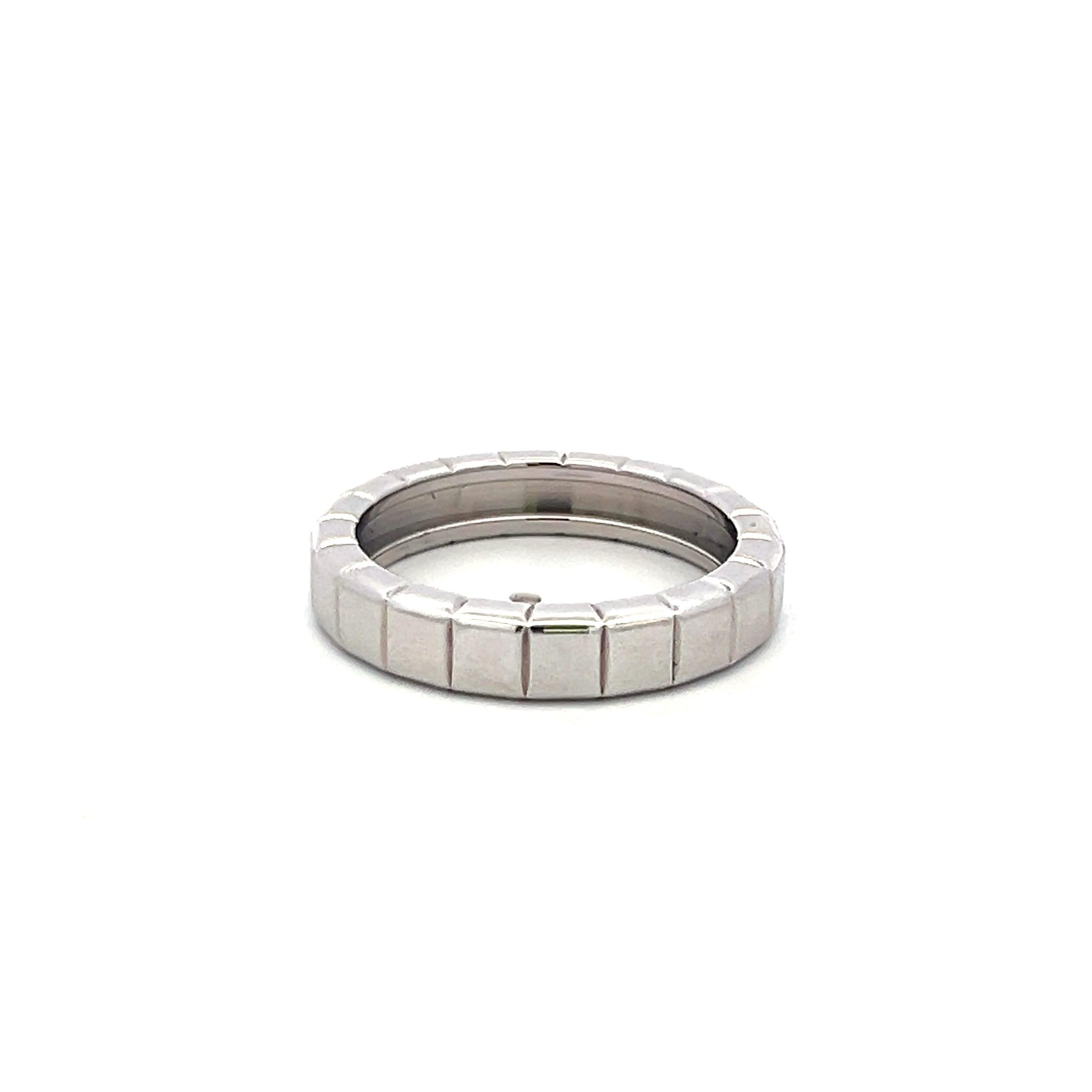 Vintage 7.70 Grams Size 8 4.40 MM Chopard Platinum Band Ring