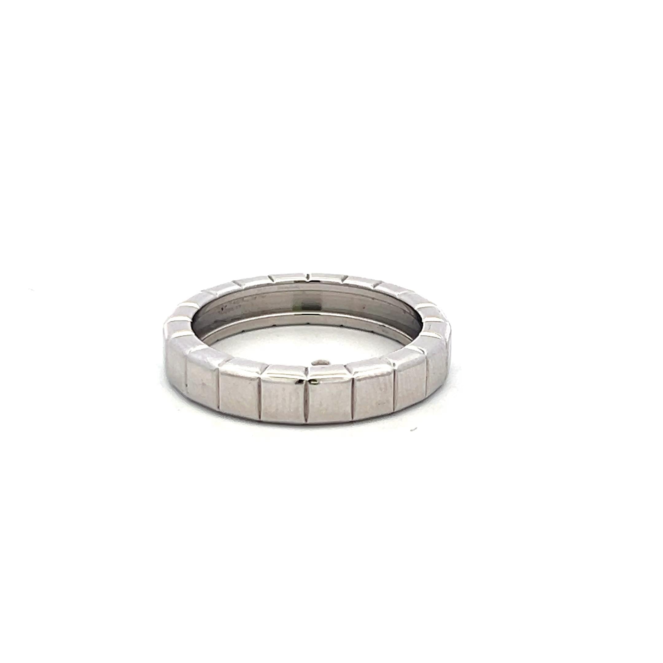Vintage 7.70 Grams Size 8 4.40 MM Chopard Platinum Band Ring