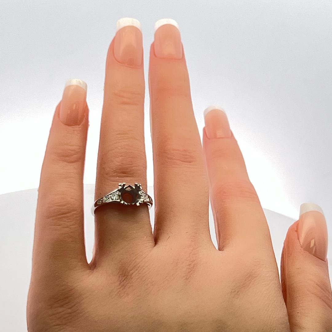 0.36 Carat Round Brilliant H VS Diamond Platinum Semi Mount Ring