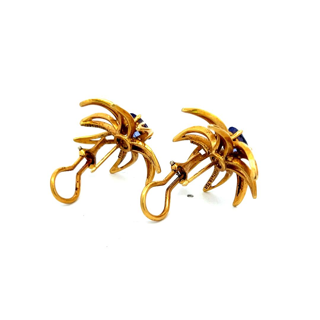 Tiffany & Co 2.00 Carat Oval Sapphire 18 Karat Yellow Gold Clip On Earrings