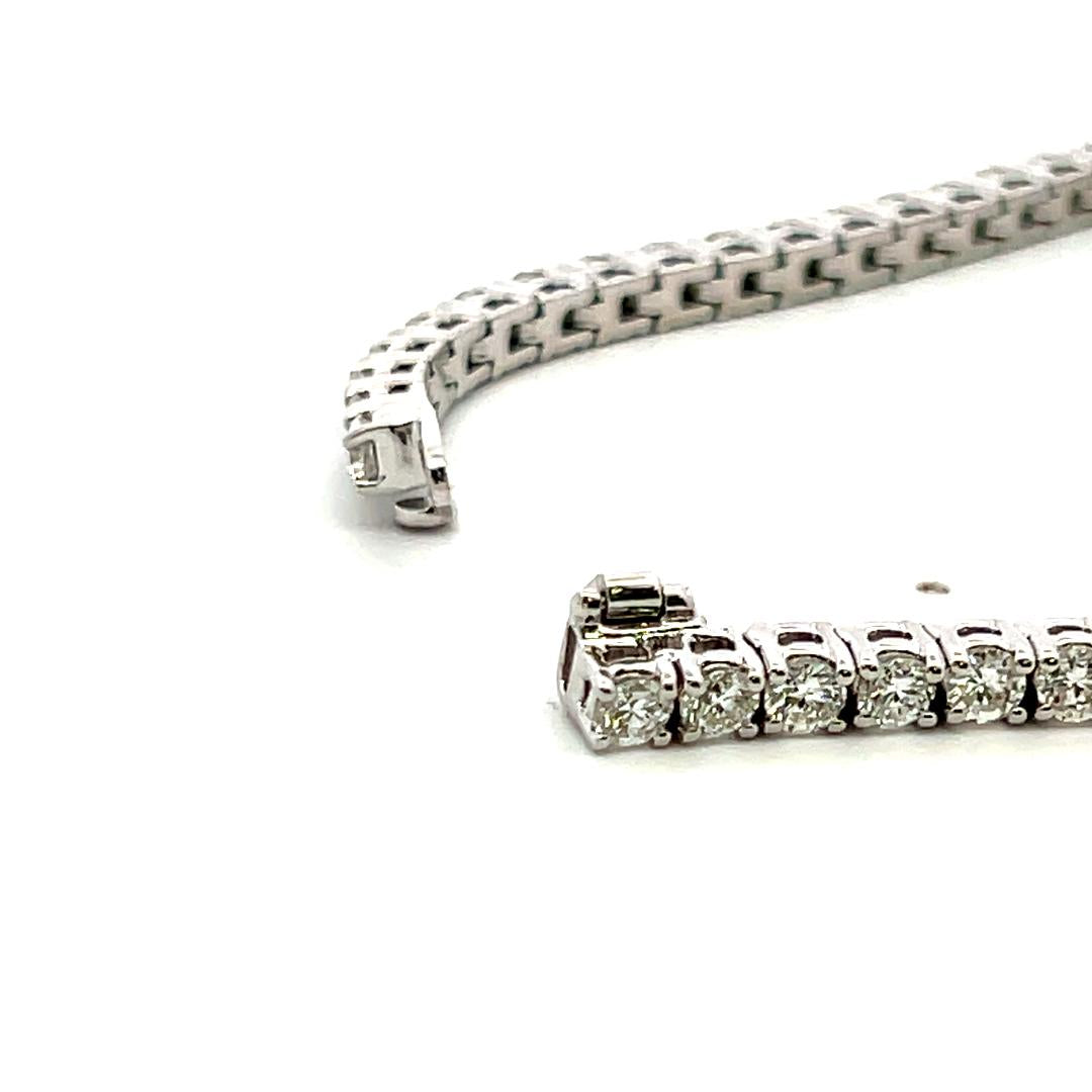 7.10 Carat Round Brilliant G VS Diamond 14 Karat White Gold Tennis Bracelet