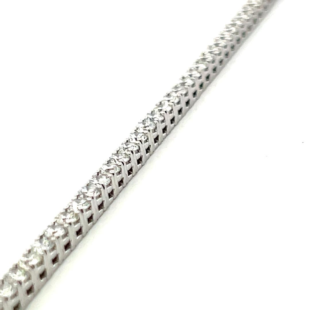 7.10 Carat Round Brilliant G VS Diamond 14 Karat White Gold Tennis Bracelet