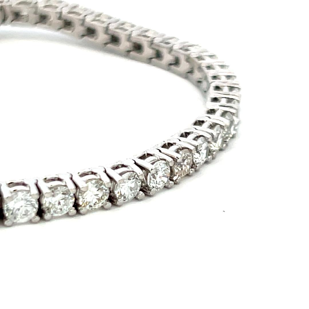 7.14 Carat Round Brilliant G VS Diamond 14 Karat White Gold Tennis Bracelet
