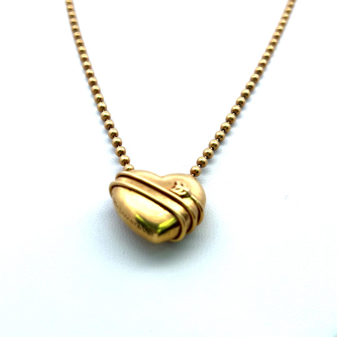 Tiffany & Co Cupid Arrow Heart 18 Karat Yellow Gold Pendant Necklace