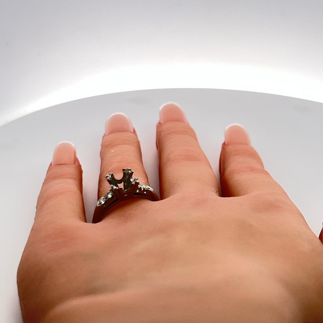0.08 Carat Circular Brilliant Cut H SI Diamond Platinum Semi Mount Ring