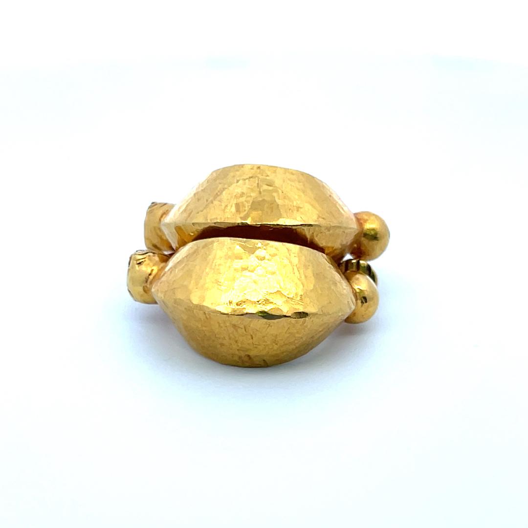 Lalaoonis Vintage 17.20 Grams 18 Karat Yellow Gold C-Hoop Earrings
