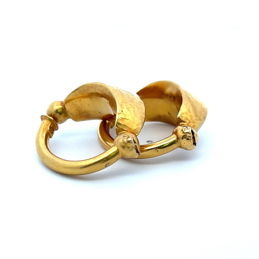 Lalaoonis Vintage 17.20 Grams 18 Karat Yellow Gold C-Hoop Earrings