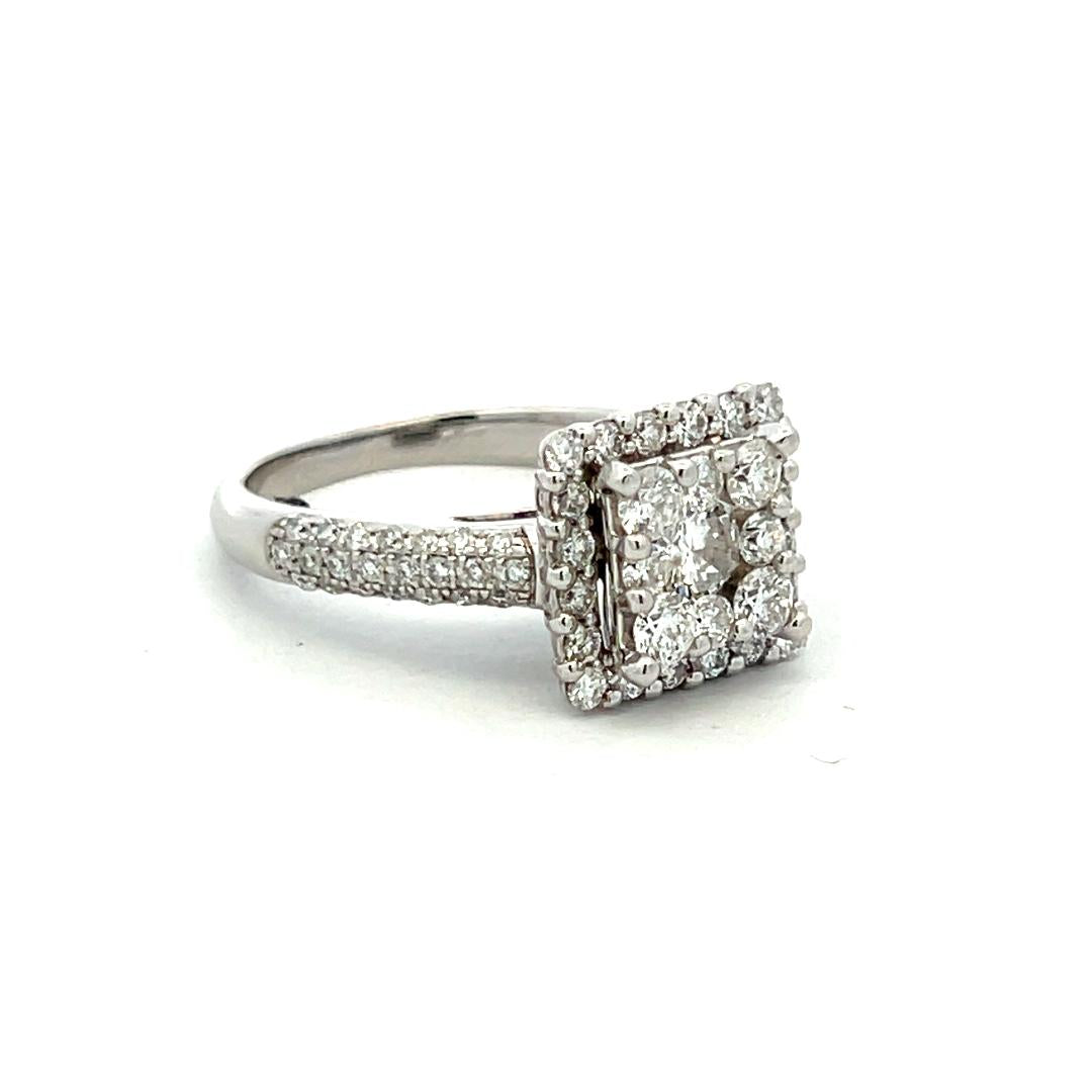 1.35 Carat Round Brilliant I VS1 Diamond 14 Karat White Gold Engagement Ring