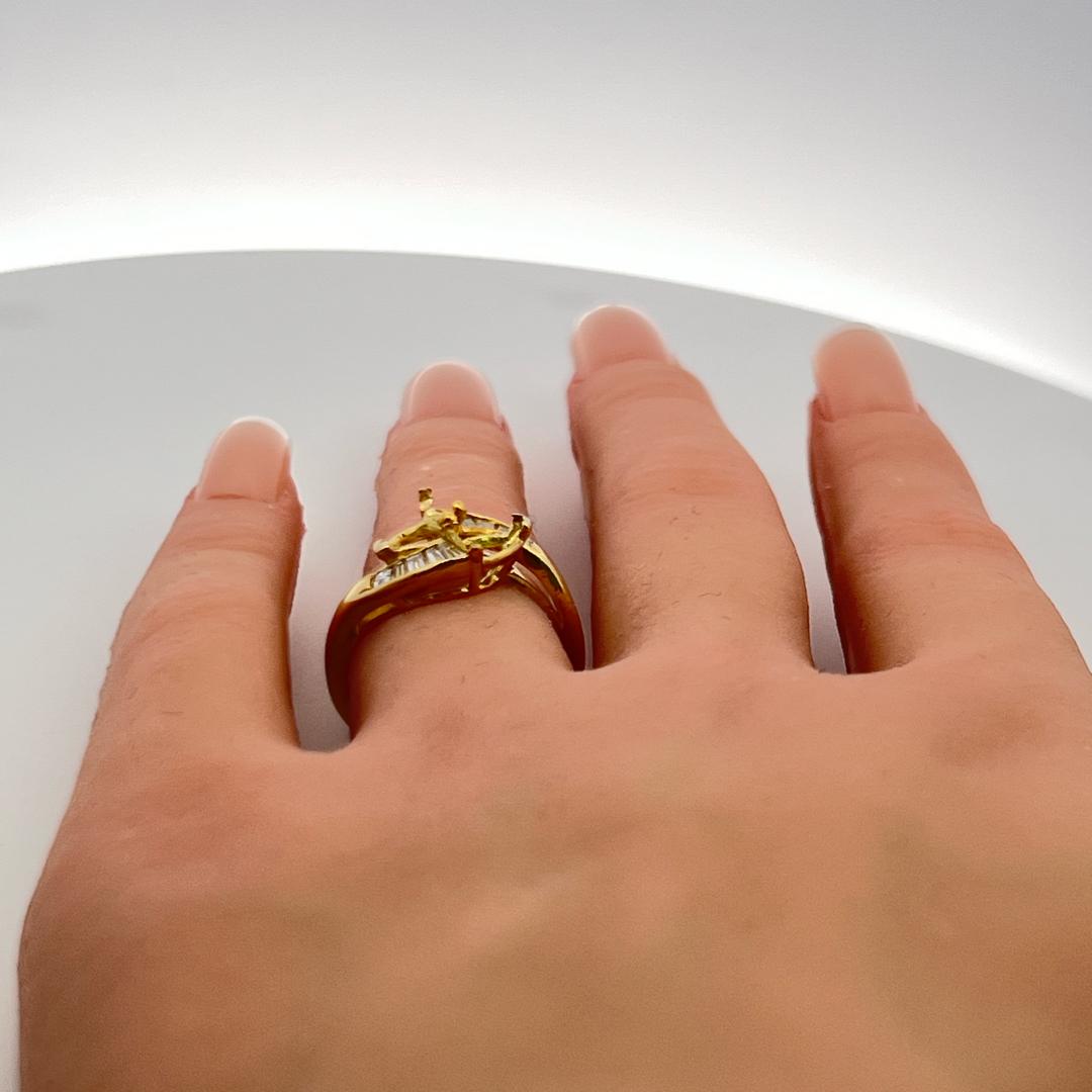 0.50 Carat Baguette Shape G VS Diamond 18 Karat Yellow Gold Semi Mount Ring