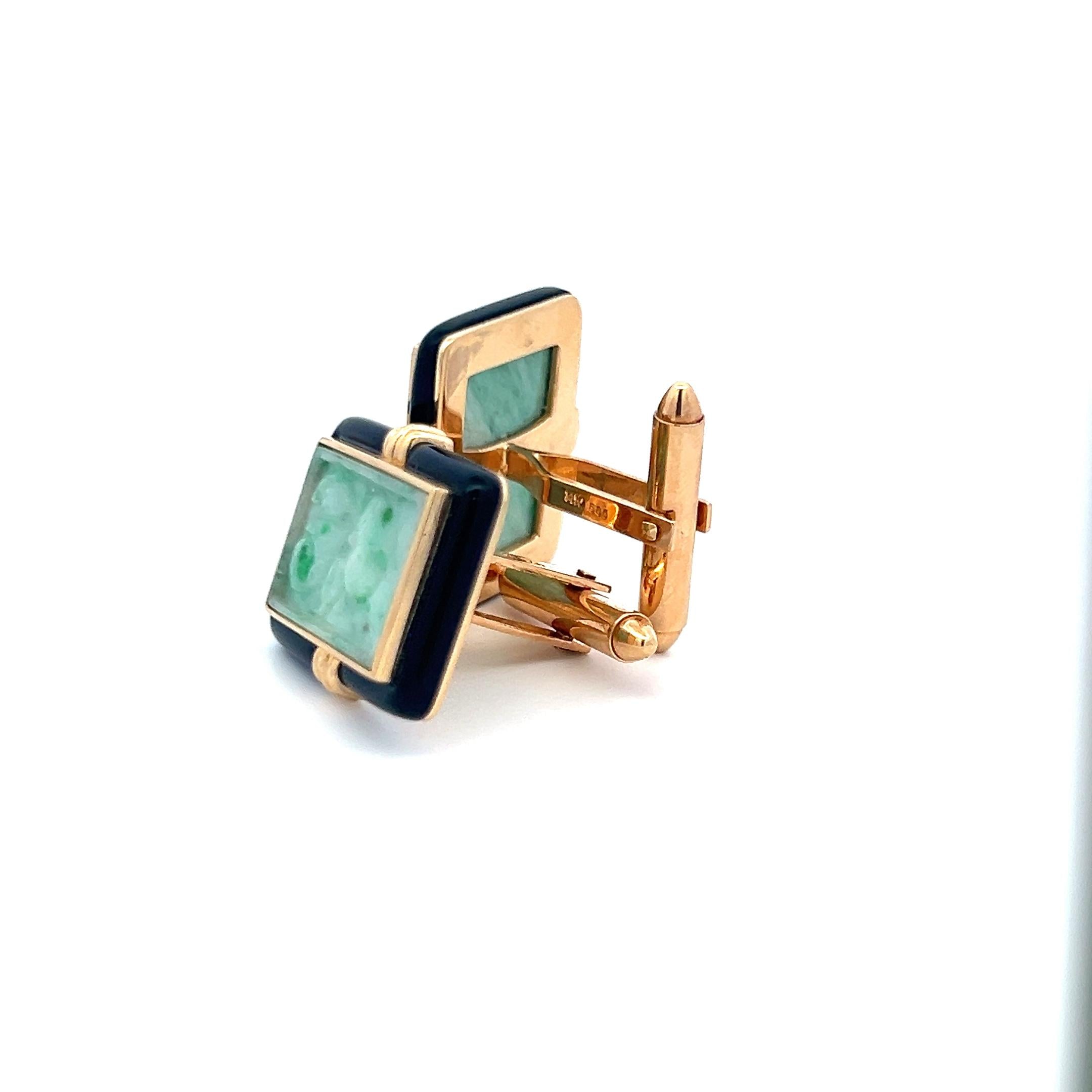 13.60-19.40 MM Jade and Onyx 14 Karat Yellow Gold Locking Cufflinks