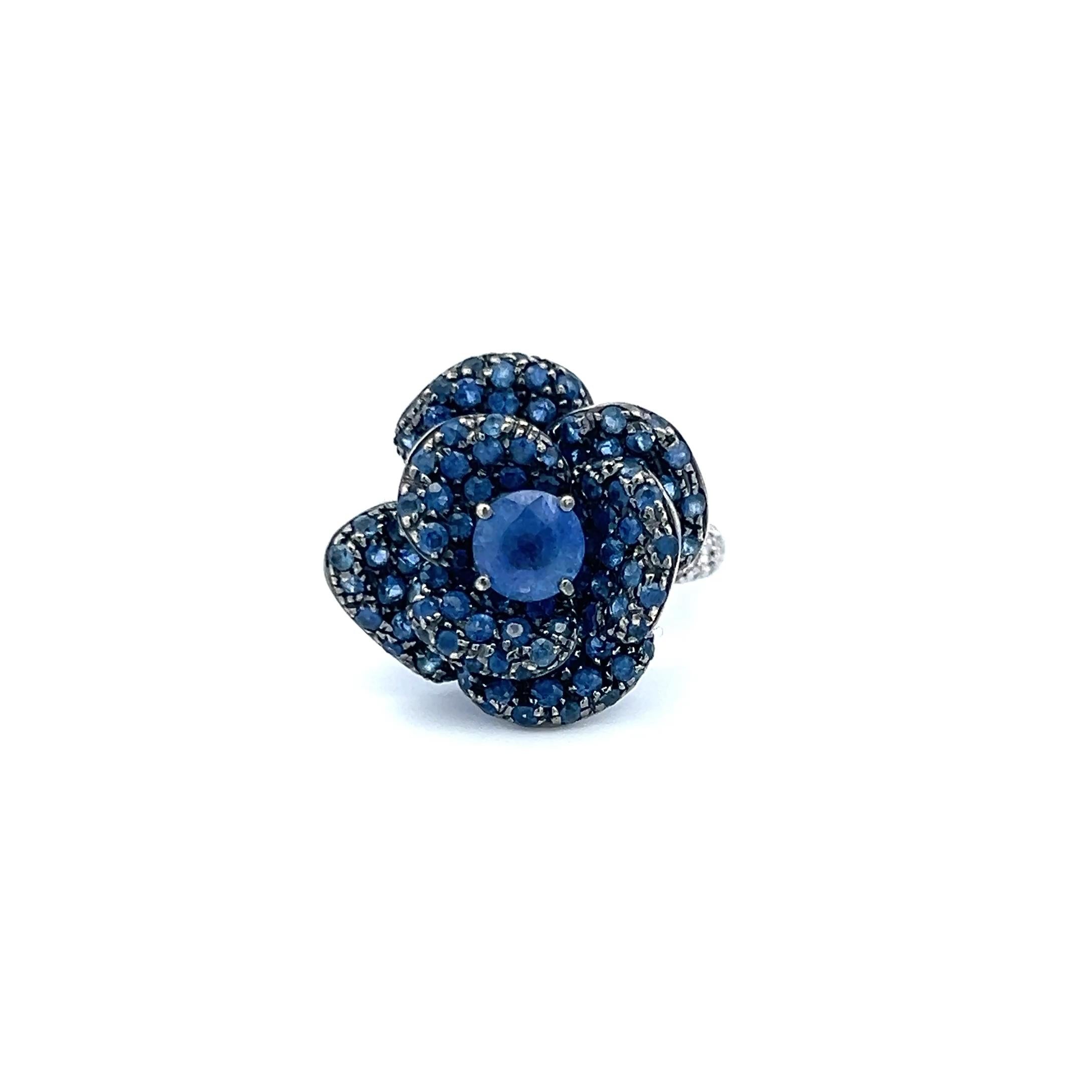 2.75 Carat Sapphire 0.50 Carat Round Brilliant Diamond 18K WG Cocktail Ring