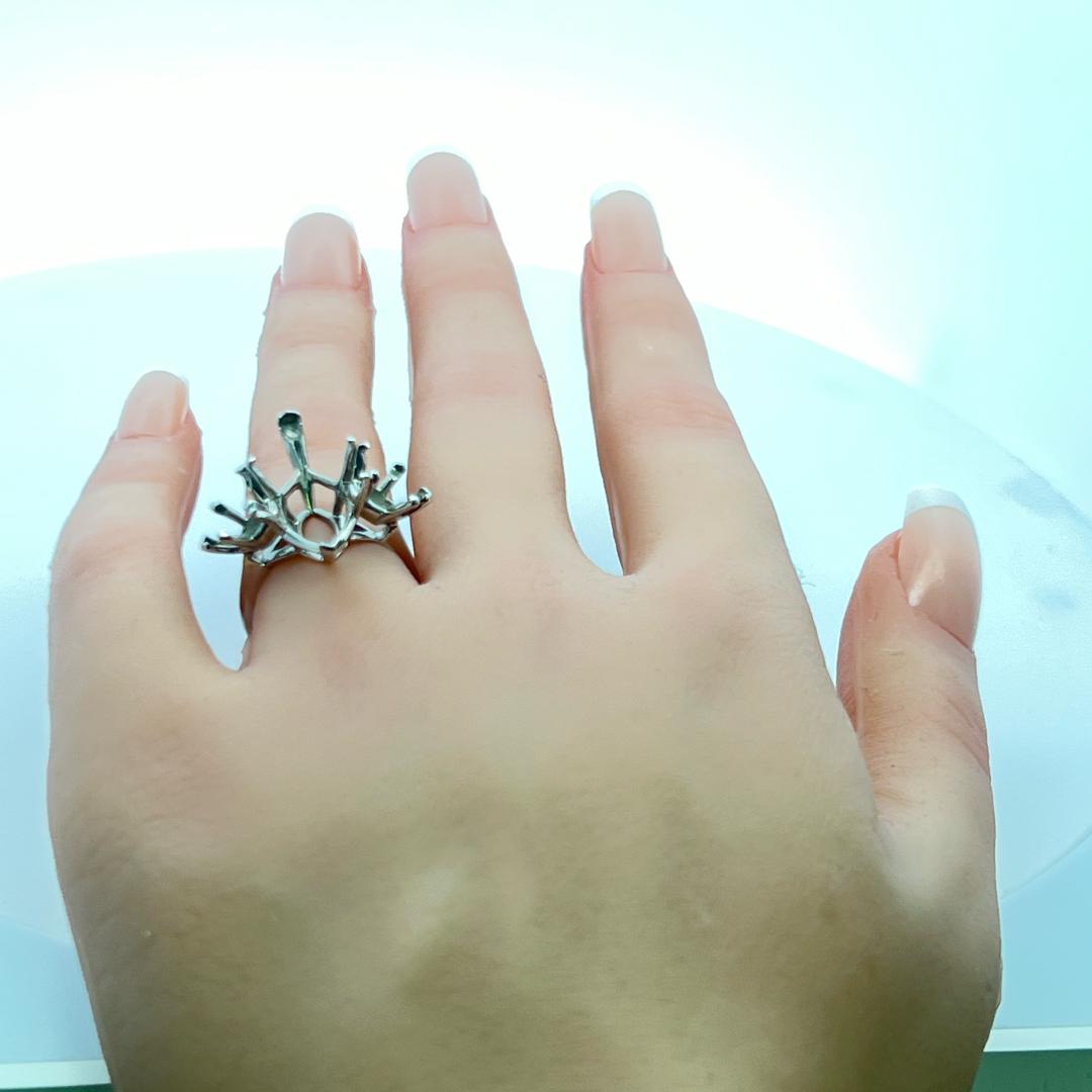 Center Stone Hold 10 Carat Marquis Platinum Semi Mount Ring