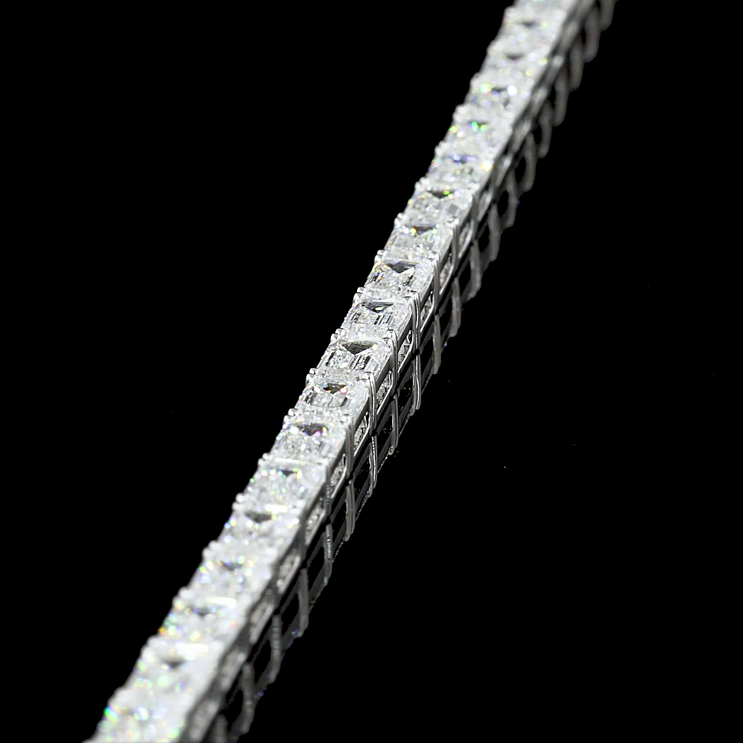 Lab-Grown 6.95 Carat Emerald E-VVS2 Diamond 14K White Gold Tennis Bracelet