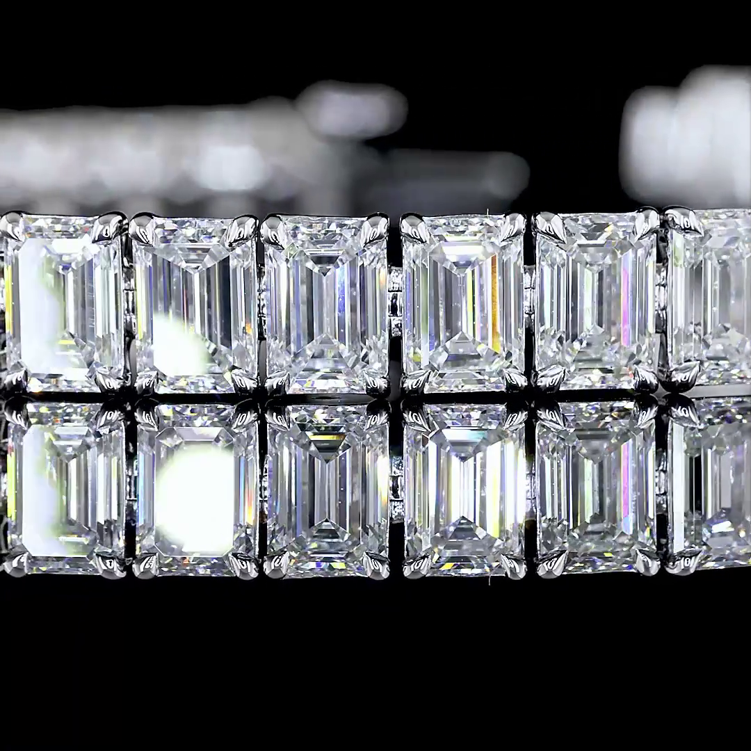 Lab-Grown 18.02 Carat Emerald E-VS Diamond 14K White Gold Tennis Bracelet