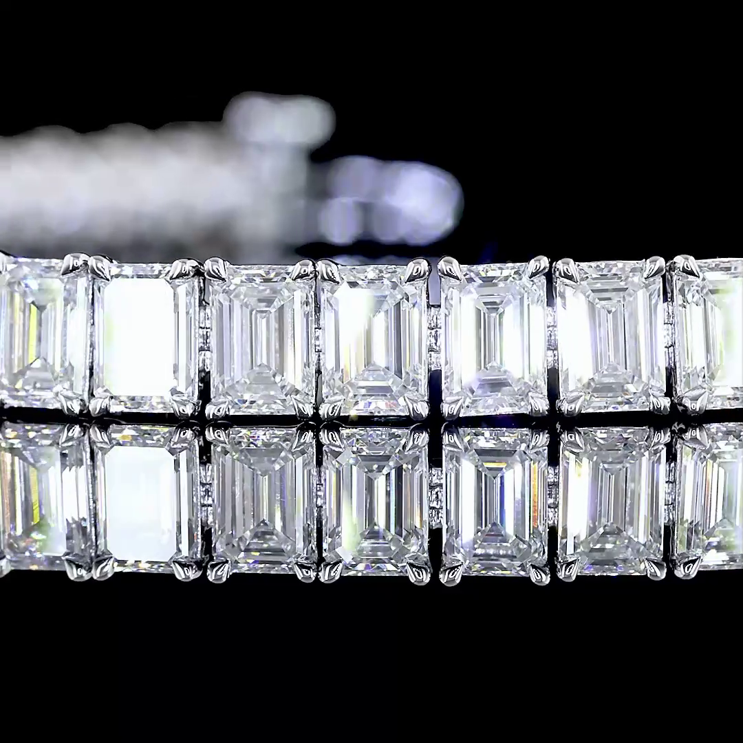 Lab-Grown 11.88 Carat Emerald E-VS Diamond 14K White Gold Tennis Bracelet