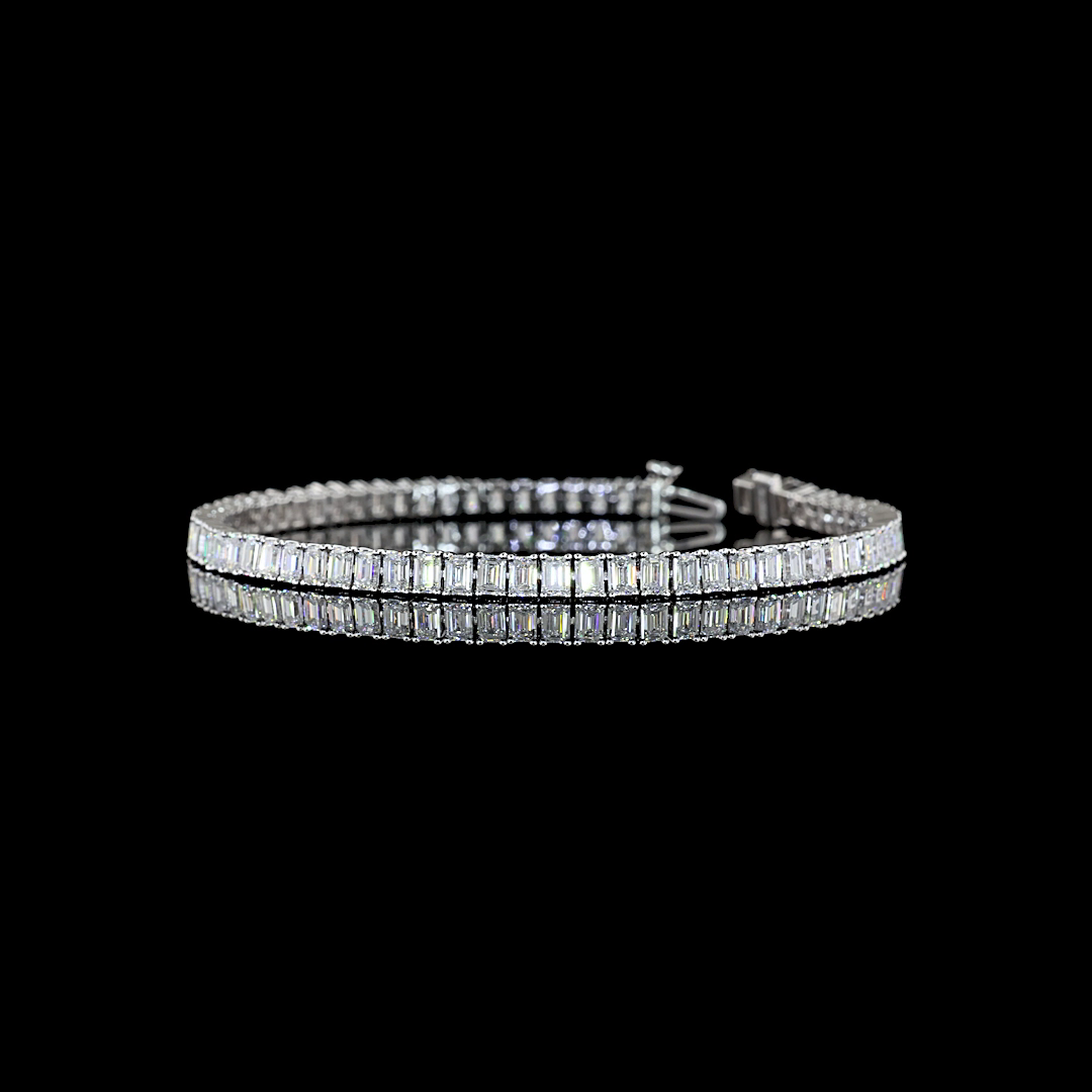 Lab-Grown 6.97 Carat Emerald E-VS Diamond 14K White Gold Tennis Bracelet