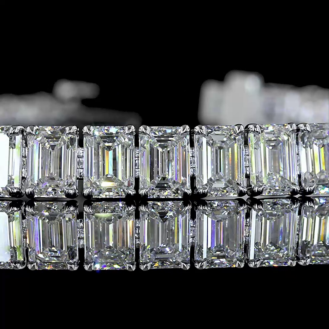 Lab-Grown 15.12 Carat Emerald E-VS1 Diamond 14K White Gold Tennis Bracelet