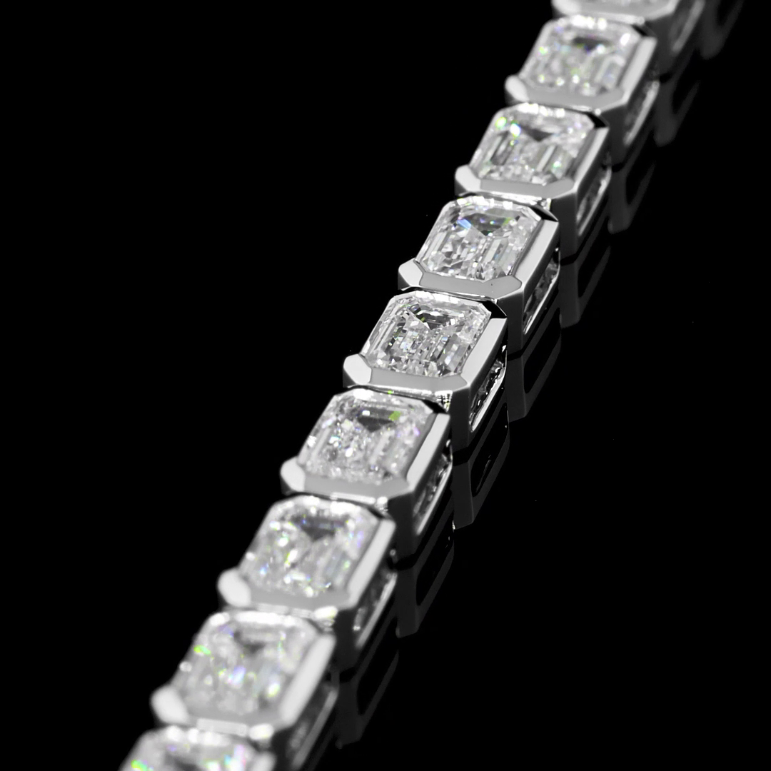 Lab-Grown 6.76 Carat Emerald F-VS1 Diamond 14K White Gold Tennis Bracelet