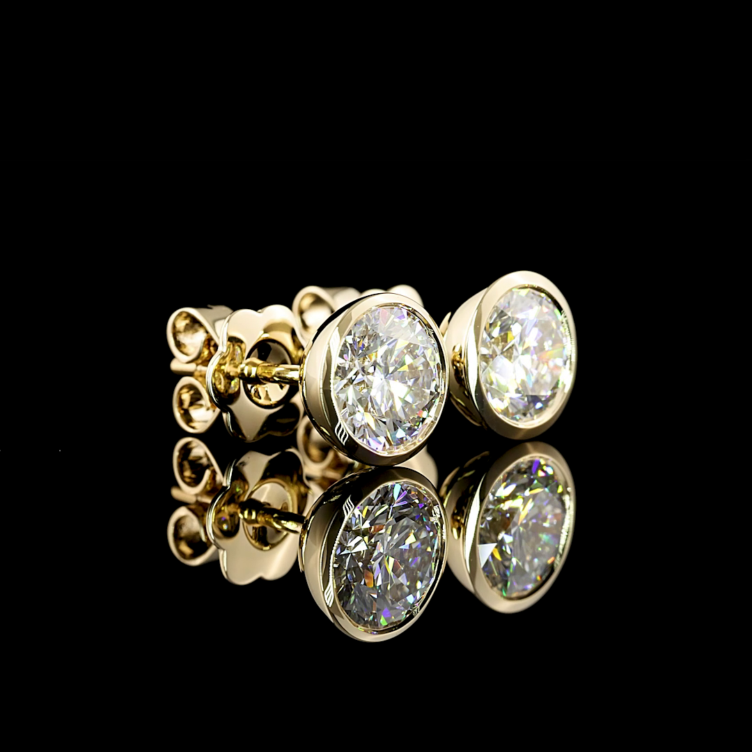 Lab-Grown 2.04 Carat Round D-VVS2 Diamond 14K Yellow Gold Studs Earrings
