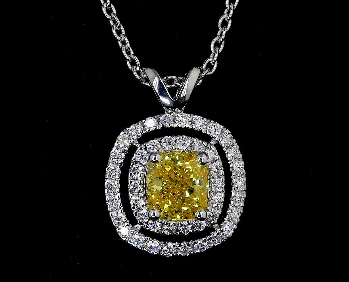 Lab-Grown 0.9 Carat Cushion Modified -VS2 Diamond 14K White Gold Double Halo Pen