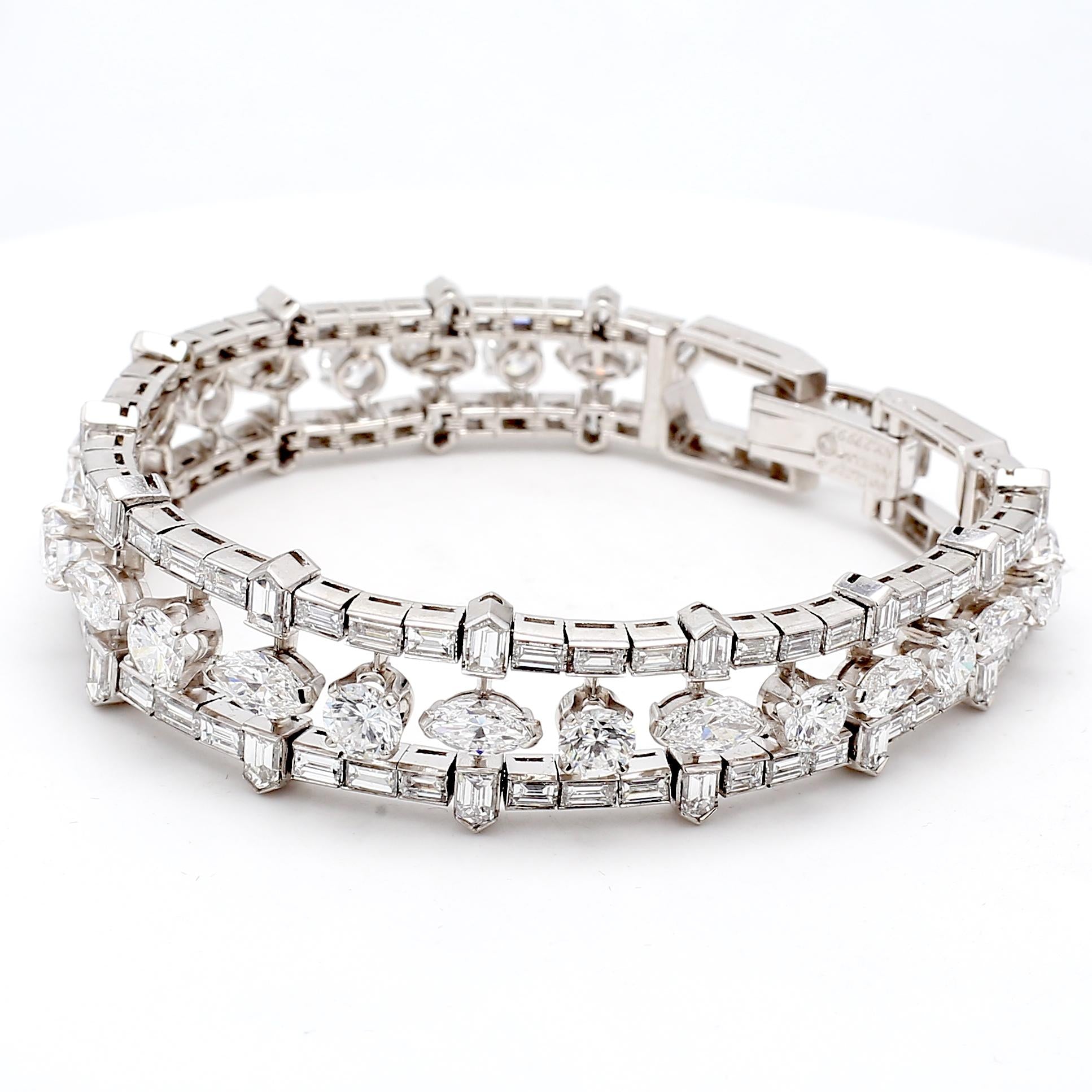 Van Cleef & Arpels 28.00 Carat E VVS1 Diamond Platinum 1960'S Bracelet