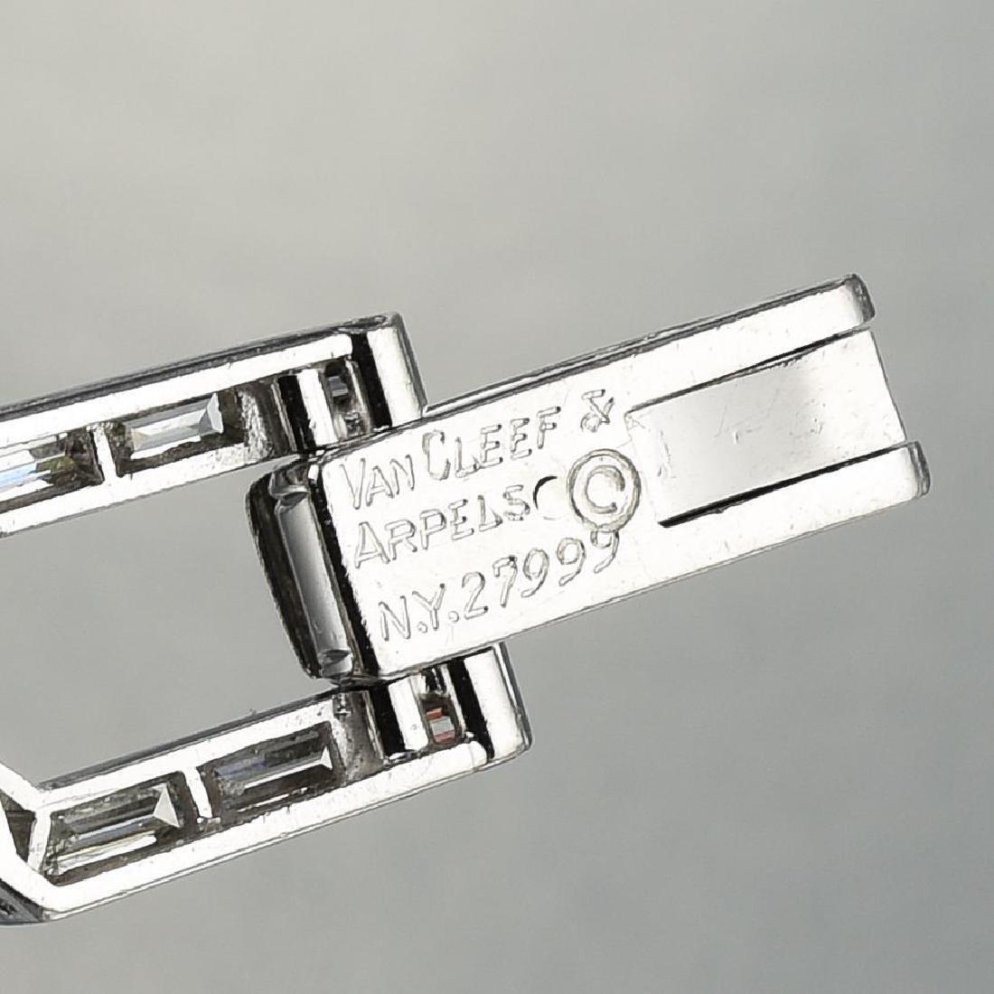 Van Cleef & Arpels 28.00 Carat E VVS1 Diamond Platinum 1960'S Bracelet