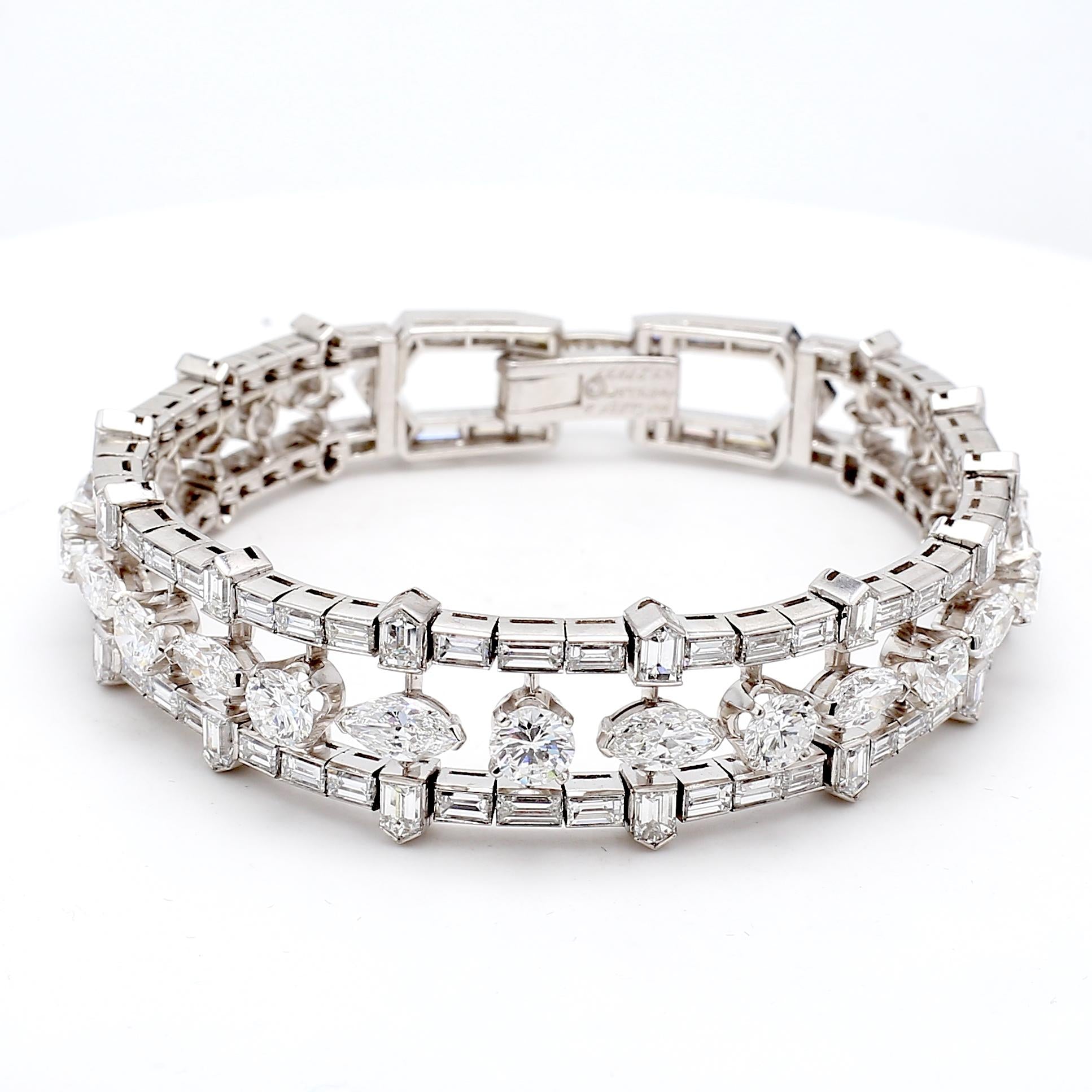 Van Cleef & Arpels 28.00 Carat E VVS1 Diamond Platinum 1960'S Bracelet