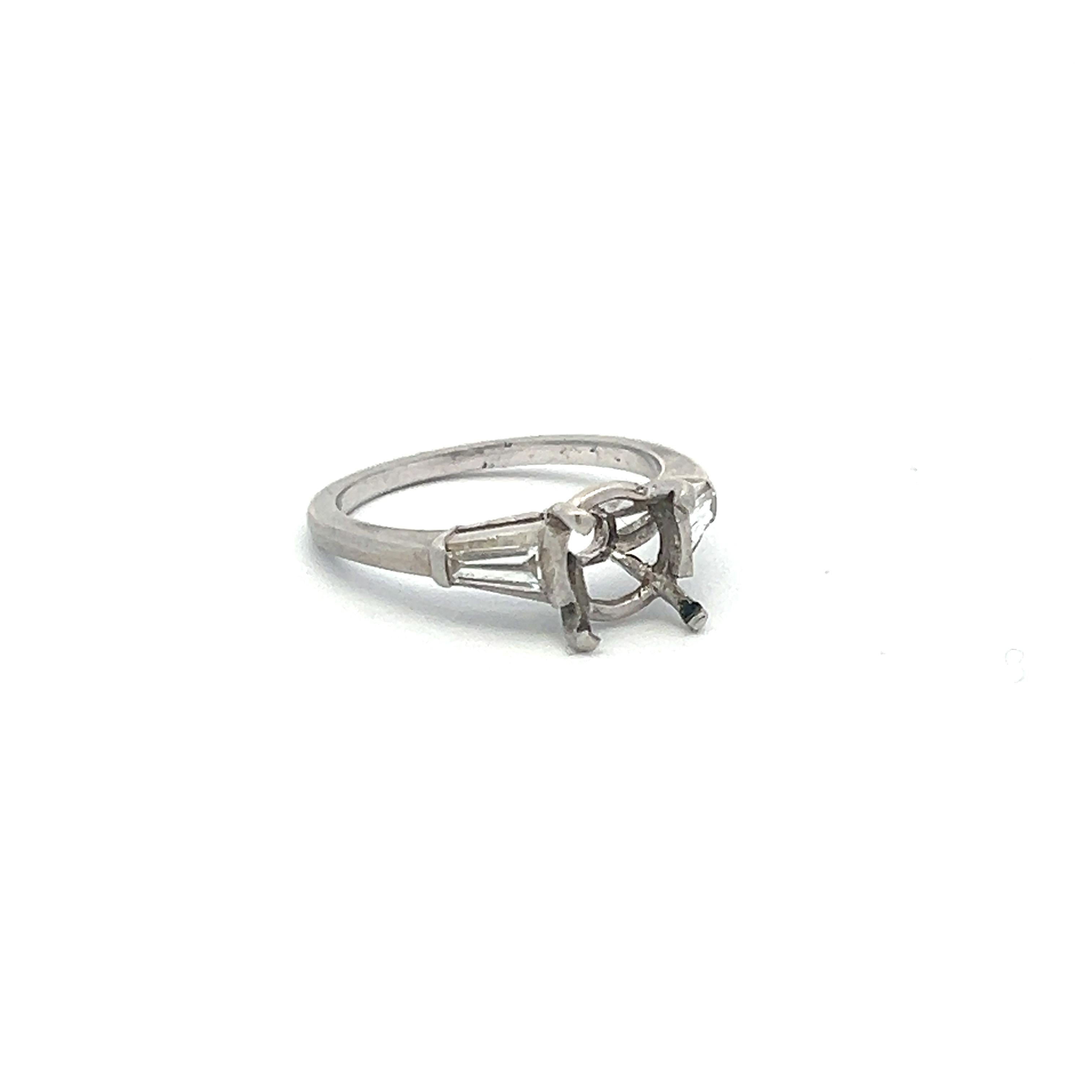 0.25ct Tapered Baguette Diamond Platinum Semi-Mount Ring (H VS1)