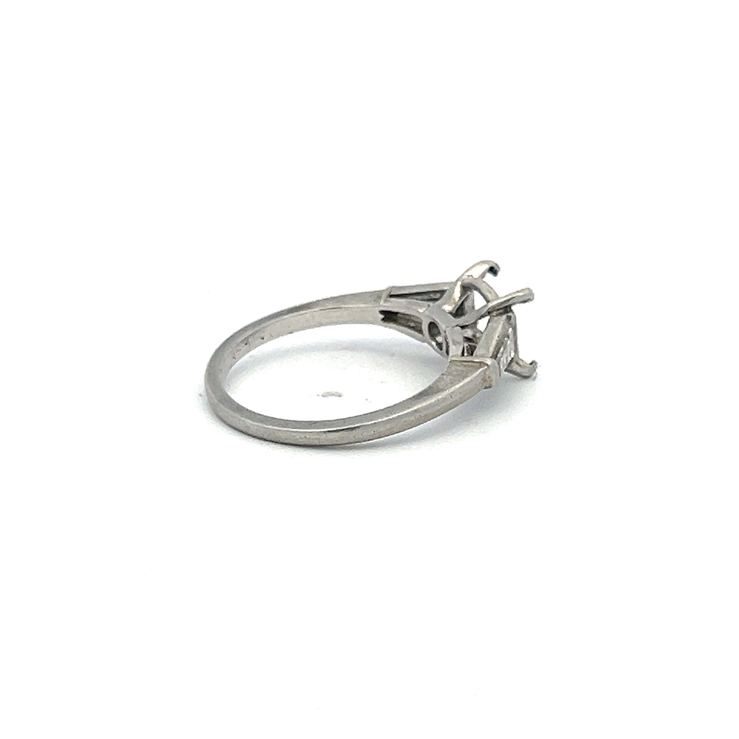 0.25ct Tapered Baguette Diamond Platinum Semi-Mount Ring (H VS1)
