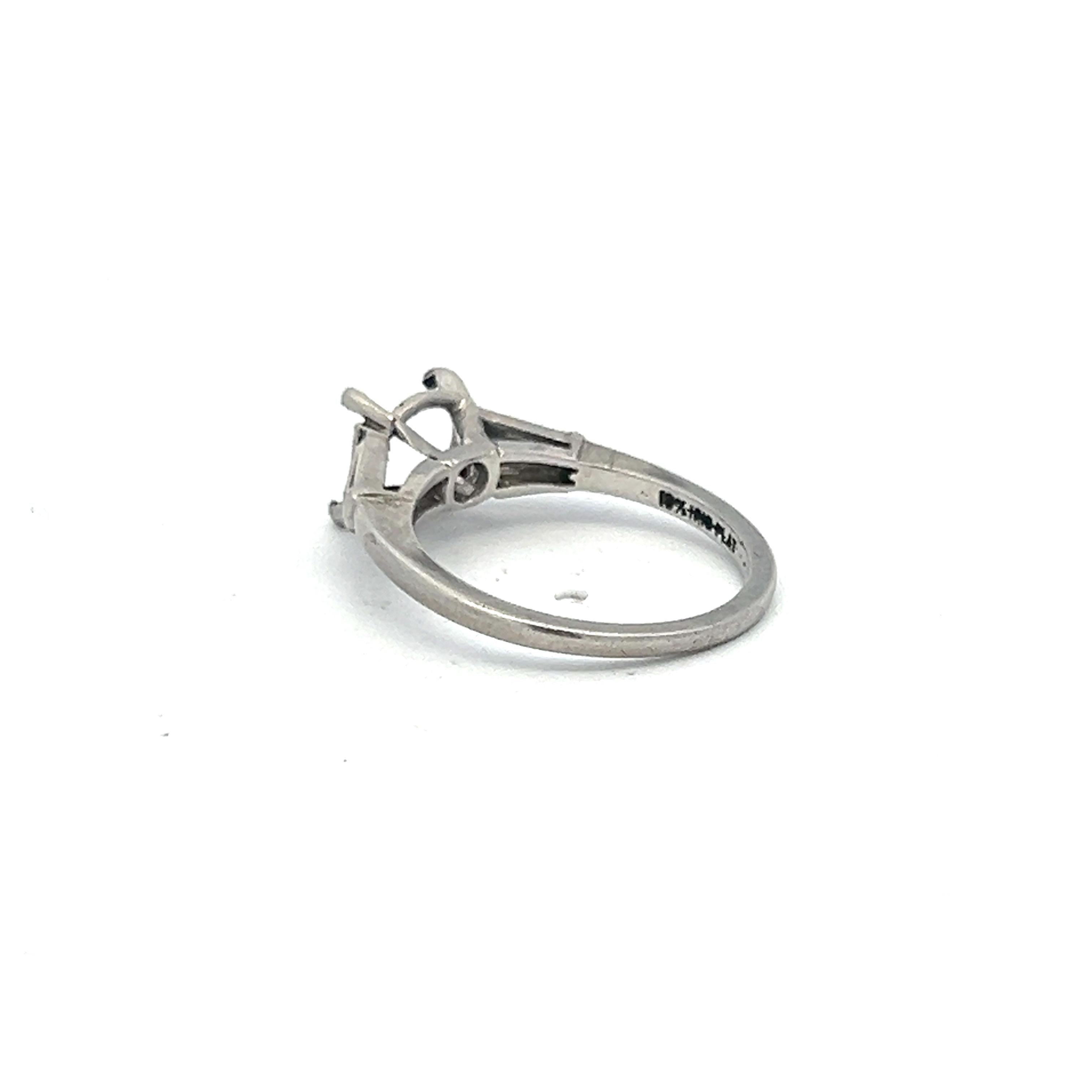 0.25ct Tapered Baguette Diamond Platinum Semi-Mount Ring (H VS1)