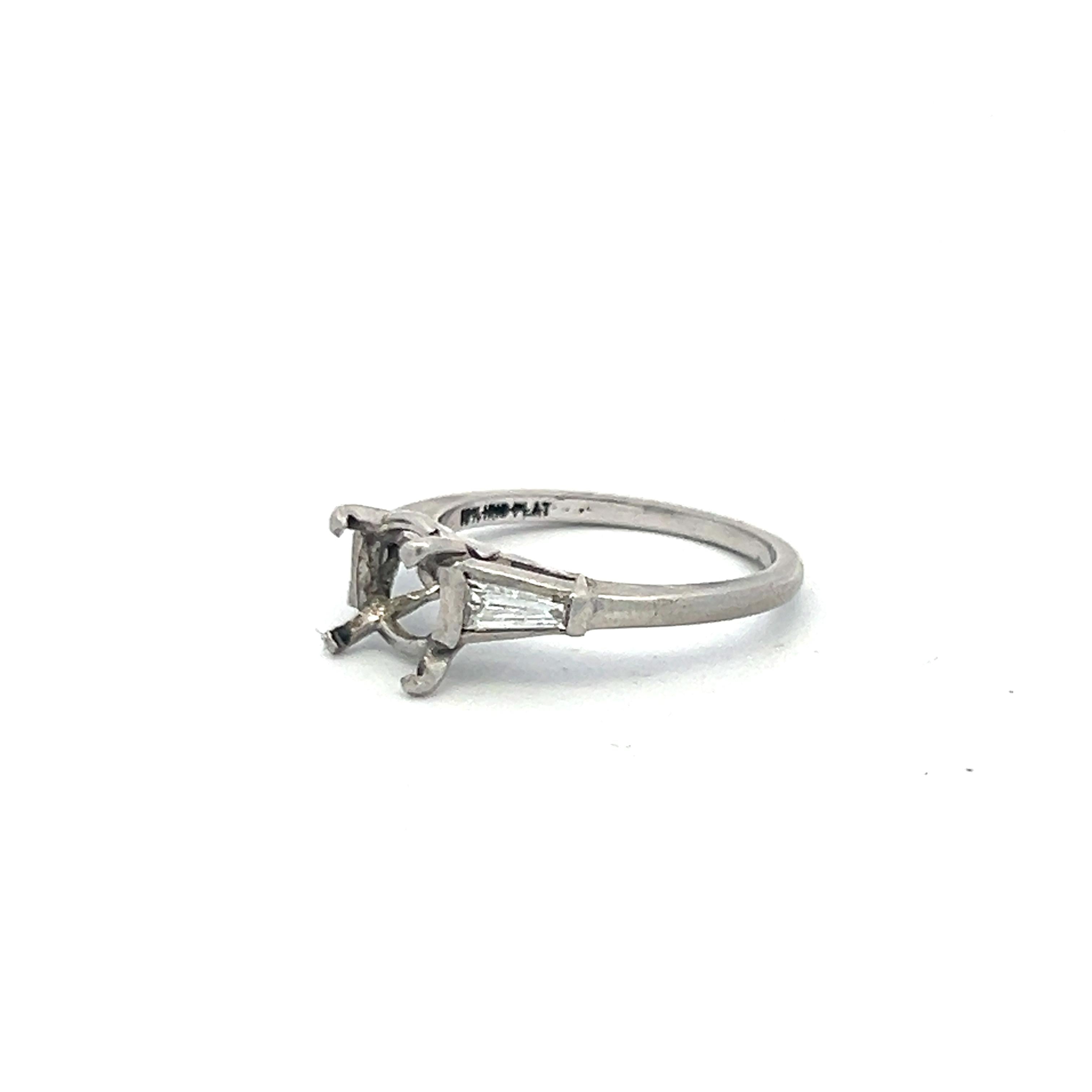 0.25ct Tapered Baguette Diamond Platinum Semi-Mount Ring (H VS1)