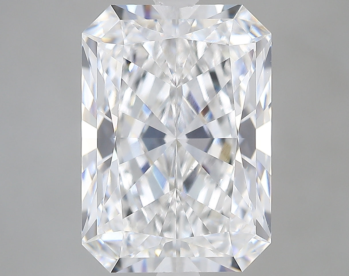Lab-Grown 4.80 Carat Radiant Cut Diamond color E Clarity VVS1 With GIA Certificate, precious stones, engagement diamonds