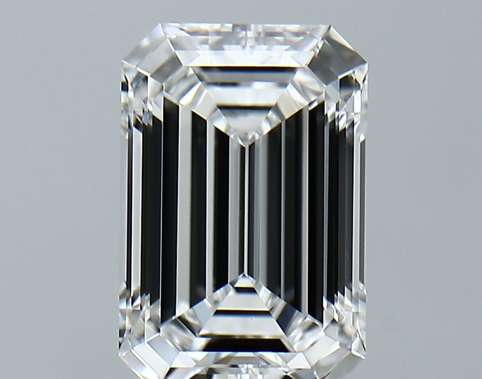 Lab-Grown 3.23 Carat Emerald Cut Diamond color E Clarity VVS2, precious stones, engagement diamonds