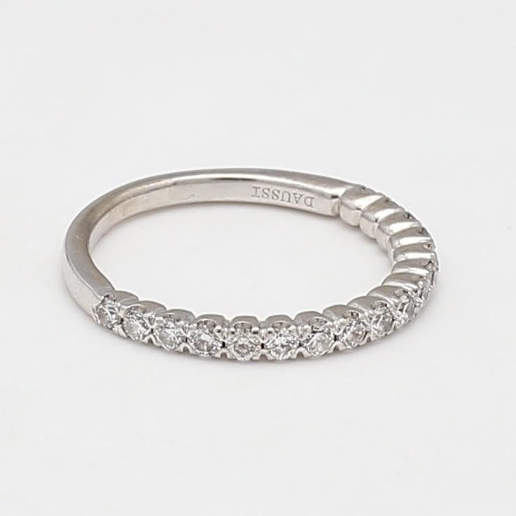 0.39 Carat Round Brilliant F SI1 Diamond 18 Karat White Gold Band Ring
