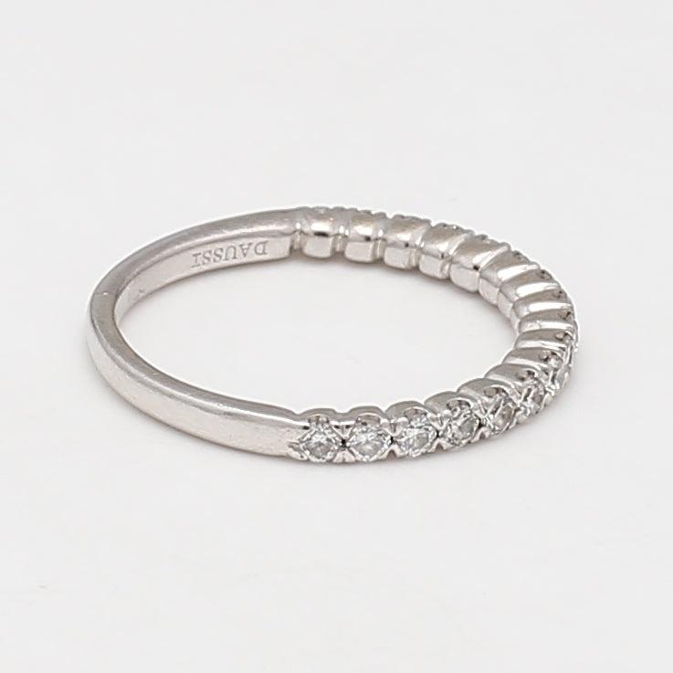 0.39 Carat Round Brilliant F SI1 Diamond 18 Karat White Gold Band Ring