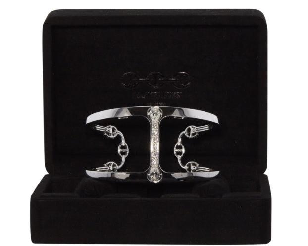 0.45 Carat Round Brilliant I-VS2 Diamond 18 Karat White Gold Cuff Bracelet