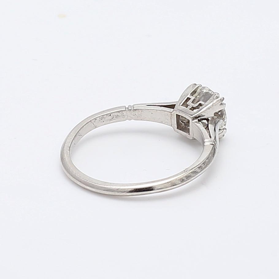 1.08 Carat Circular Brilliant Cut Shape I-VS1 Diamond Platinum Engagement Ring