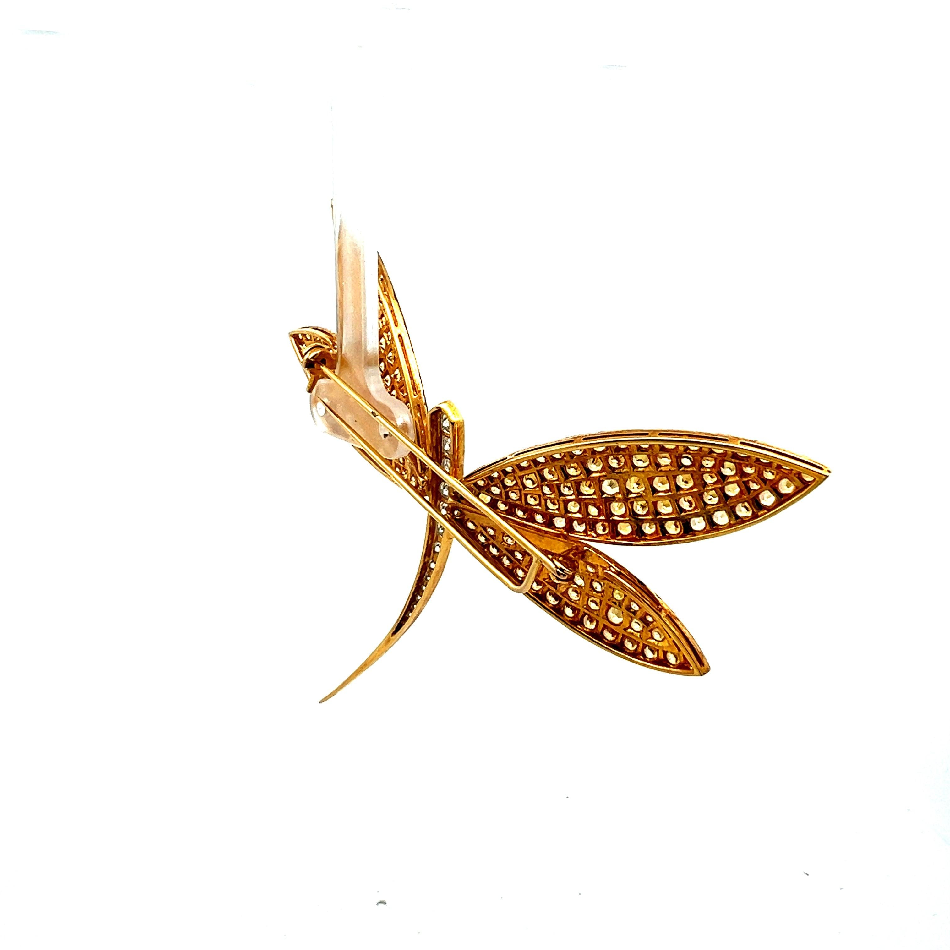 11.00 Carat Sapphire 1.10 Carat Round Diamond 18K Two Tone Gold Pin Brooch