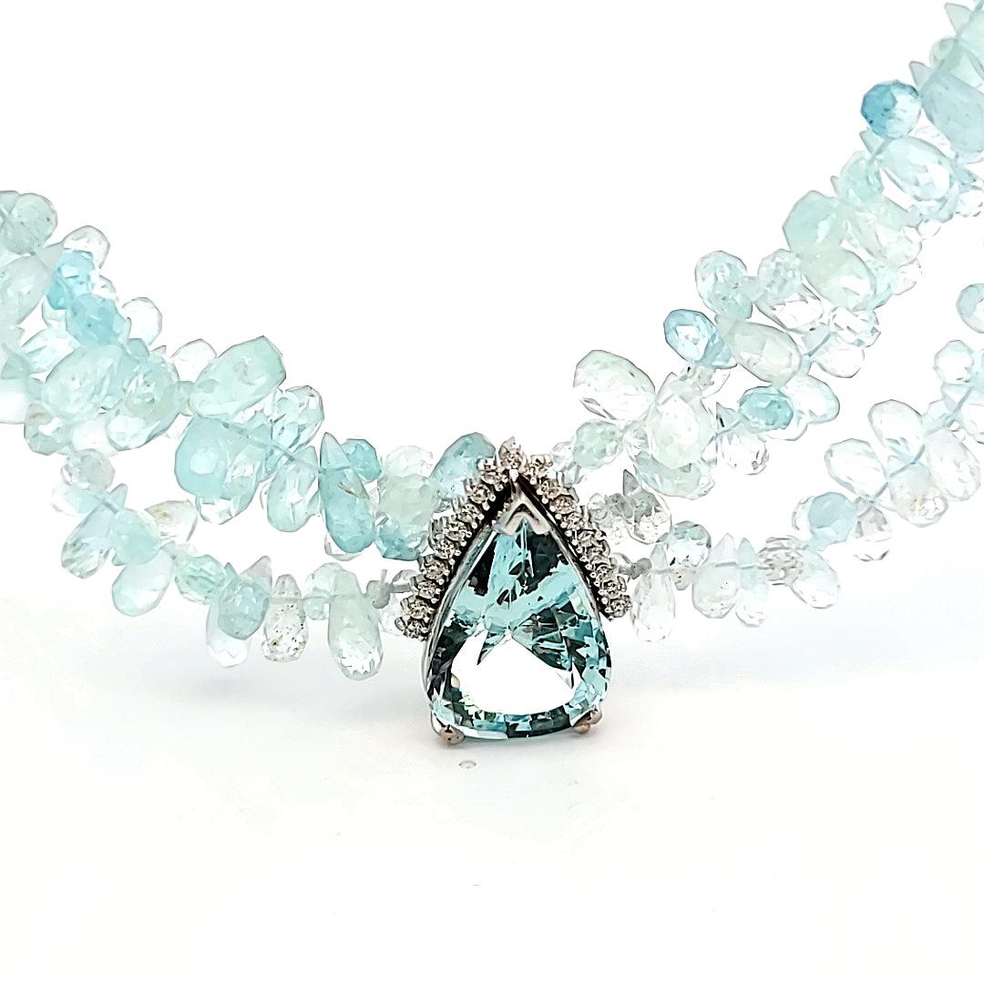 12.00 Carat Aquamarine 0.50 Carat Diamond 14K White Gold Pendant Necklace