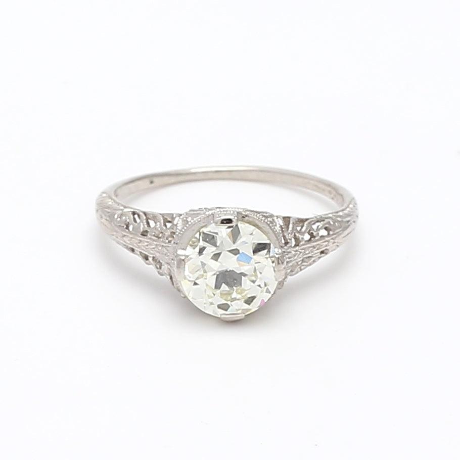1.36 Carat Circular Brilliant Cut Shape N-I1 Diamond Platinum Wedding Ring