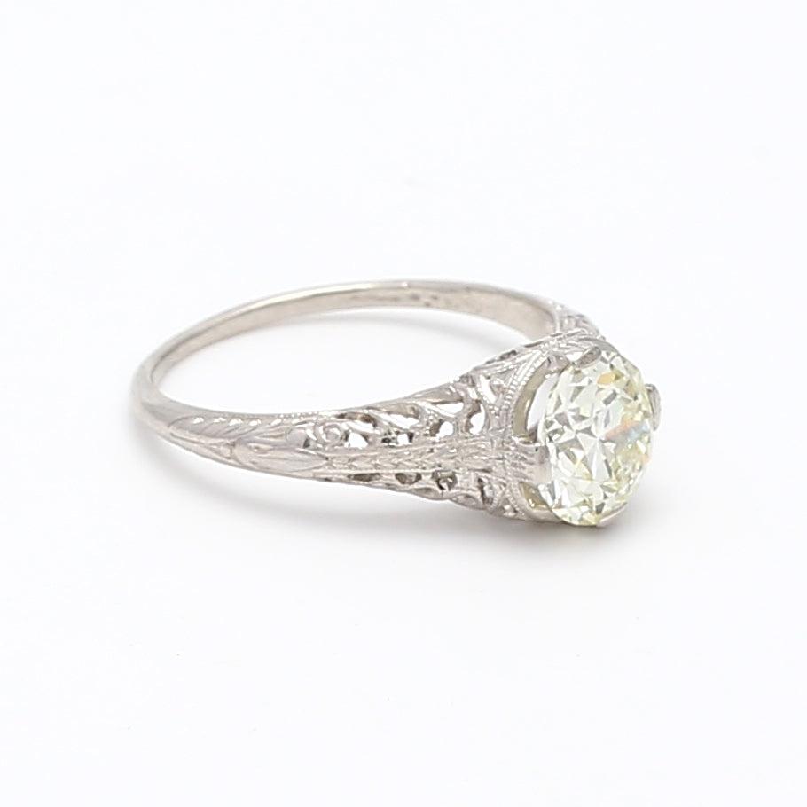 1.36 Carat Circular Brilliant Cut Shape N-I1 Diamond Platinum Wedding Ring