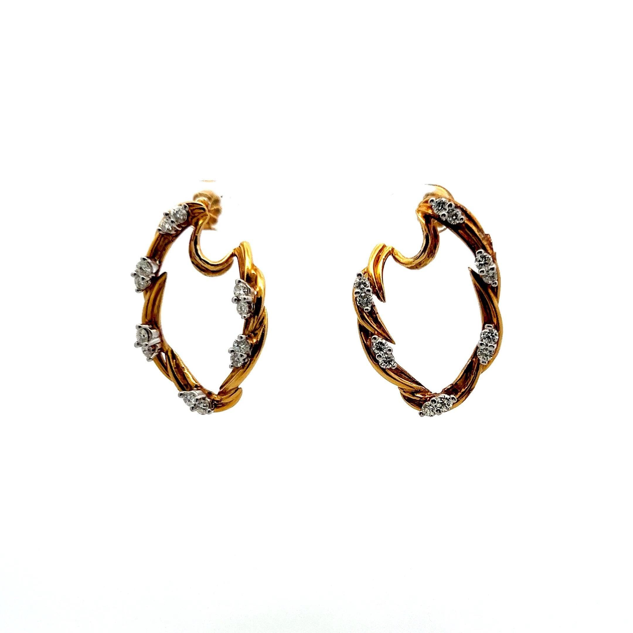 1.50 Carat Round Brilliant I VS1 Diamond 18 Karat Yellow Gold Dangling Earrings
