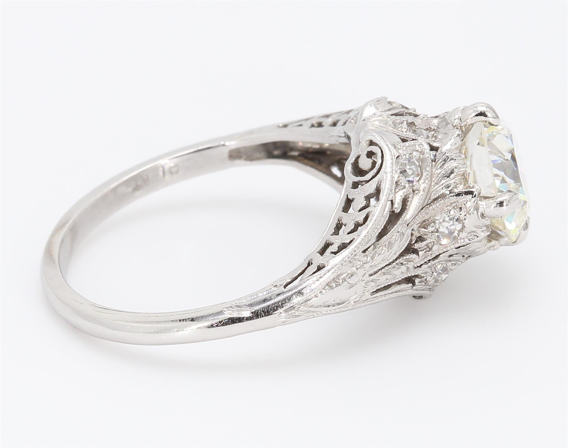 1.54 Carat Round Brilliant Shape J-VS1 Diamond Platinum Wedding Ring