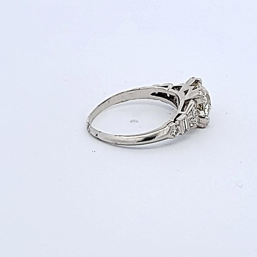 1.55 Carat Old European Cut M-VS2 Diamond Platinum Art Deco Ring